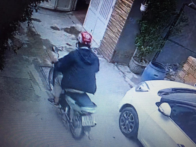 308C39CE-28D2-4D36-B592-C818E8E30BAB.