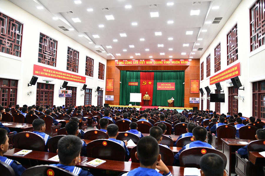 Quang cảnh hội nghị