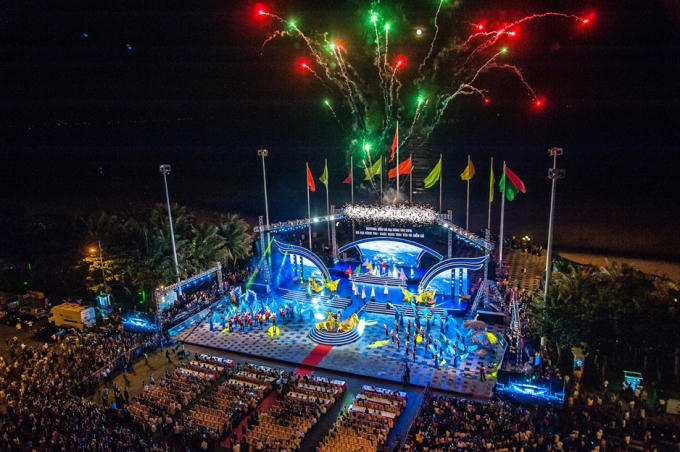 Để có những trải nghiệm tinh hoa đặc sắc từ vùng đất và con người sứ biển. Vũng Tàu đã tổ chức lễ hội Festival biển diễn ra năm 2018, quy tụ hơn 28 tỉnh thành phố ven biển, có tiềm năng, thế mạnh phát triển kinh tế, du lịch. Lễ hội này nhằm tập trung tuyên truyền, quảng bá tiềm năng, thế mạnh về du lịch, các ngành kinh tế biển để hu hút đầu tư, tạo điều kiện phát triển du lịch tỉnh nhà.