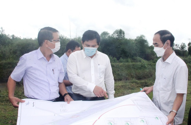 Quảng Ngãi: Kêu gọi doanh nghiệp có năng lực phát triển Cụm công nghiệp Mộ Đức