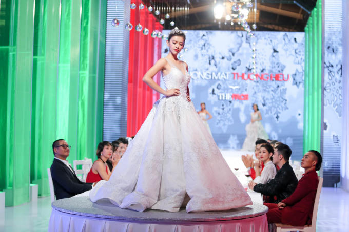 HLV và khách mời