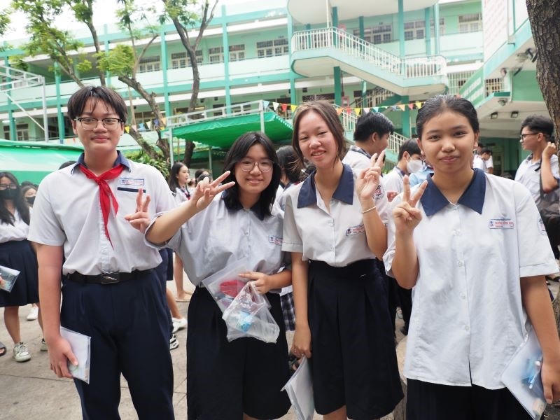 Thí sinh tham dự kỳ thi tuyển sinh vào lớp 10 tại TP Hồ Chí Minh. Ảnh: TTXVN
