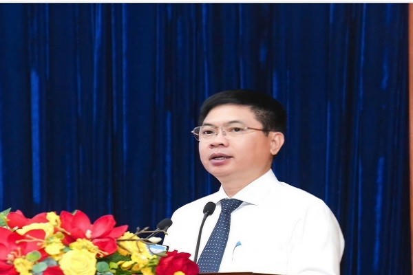 Ông Trương Quốc Huy, Bí thư Tỉnh ủy Hà Nam phát biểu tại hội nghị.
