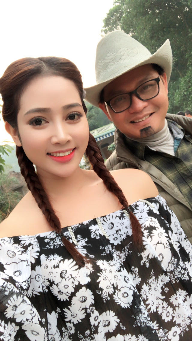 Lương Thanh Hằng v&agrave; NSND Trung Hiếu.