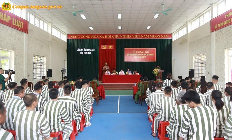 Quang cảnh buổi lễ công bố Quyết định đặc xá năm 2025 (đợt 2).