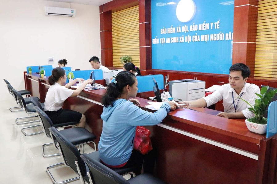 phe duyet chien luoc phat trien nganh bao hiem xa hoi viet nam