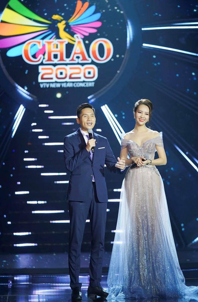 Dàn Hoa hậu, Á hậu đoàn tụ bên gia đình đón năm mới 2020 - ảnh 8