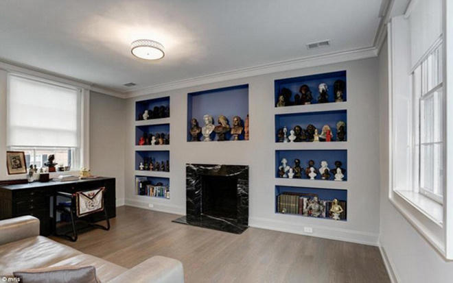 Ngoài ra, biệt thự còn có một phòng thư viện với không gian rộng rãi, sẽ là khu vực lý tưởng để hai vợ chồng Ivanka Trump cùng các con đọc sách, học tập. (Ảnh: Mris)