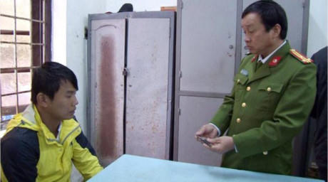 Phan Văn Rốt tại cơ quan Công an.
