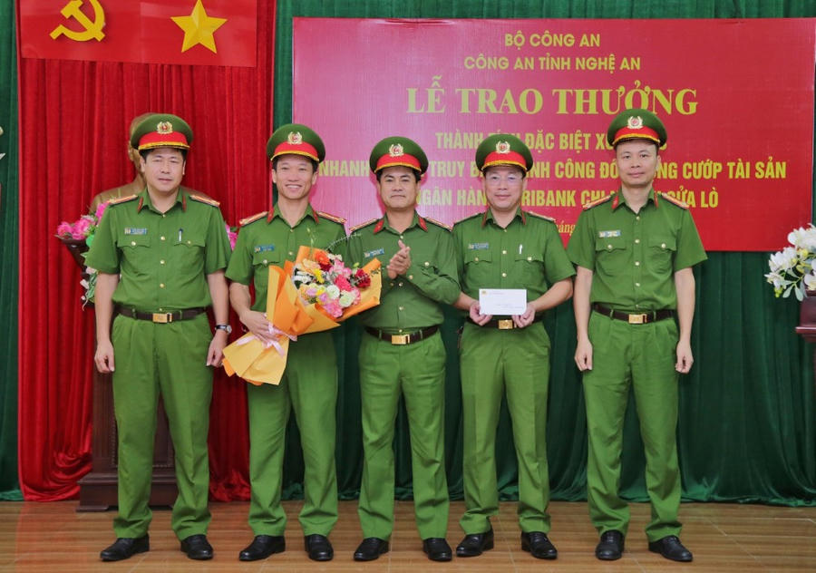 images1900577_KHen__5_