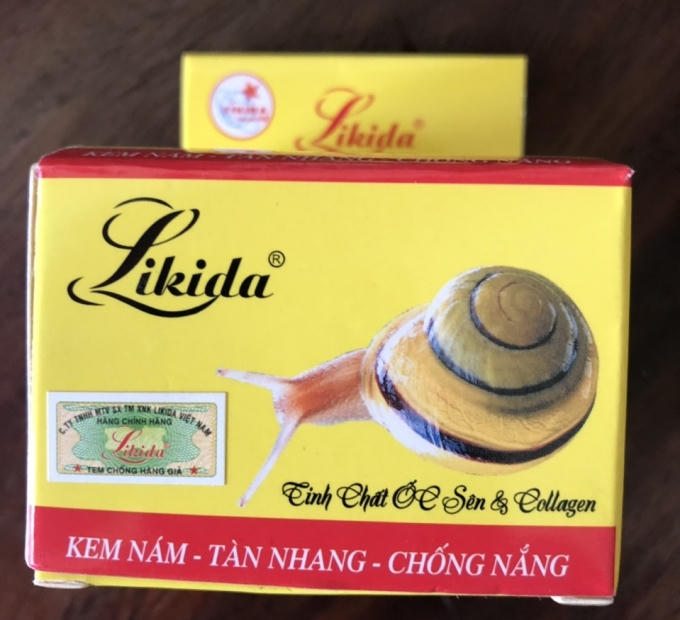 Sản phẩm có tên Likiada có dán tem Công ty TNHH MTV SX TM XNK Likida Việt Nam.