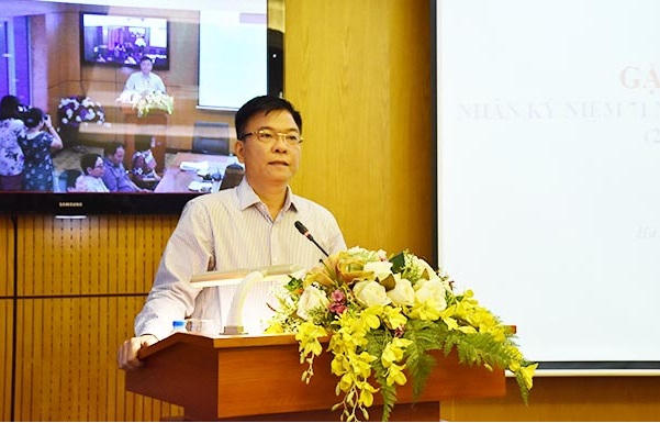 Bộ trưởng Lê Thành Long gửi lời tri ân tới các công chức, viên chức là thương binh, con liệt sỹ đang công tác tại Bộ Tư pháp.