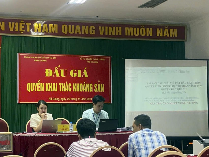 Phiên đấu giá quyền khai thác khoáng sản trên địa bàn tỉnh Hà Giang.