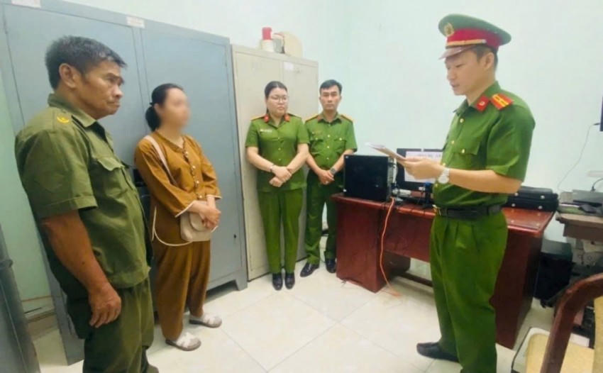 Công an đã thi hành lệnh bắt tạm giam với Lê Ngọc Phương.