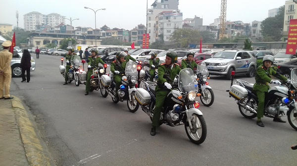 H&ocirc;m nay, h&agrave;ng ngh&igrave;n thanh ni&ecirc;n Thủ đ&ocirc; l&ecirc;n đường nhập ngũ