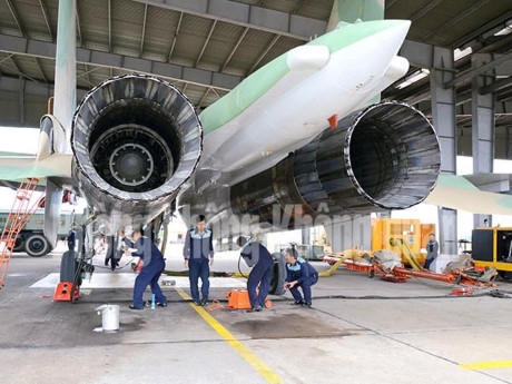 Việt Nam sắp có ba trung đoàn trang bị tiêm kích Su-30MK2