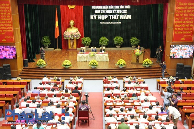 Toàn cảnh kỳ họp thứ Năm, HĐND tỉnh Vĩnh Phúc, Khóa  XVI (Ảnh: Đào Tấn)