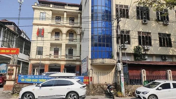 Trụ sở Sở Giáo dục và Đào tạo tỉnh Hà Giang, đơn vị có nhiều đảng viên bị kỷ luật liên quan đến việc thực hiện chương trình mục tiêu giáo dục vùng núi, vùng đồng bào dân tộc thiểu số.