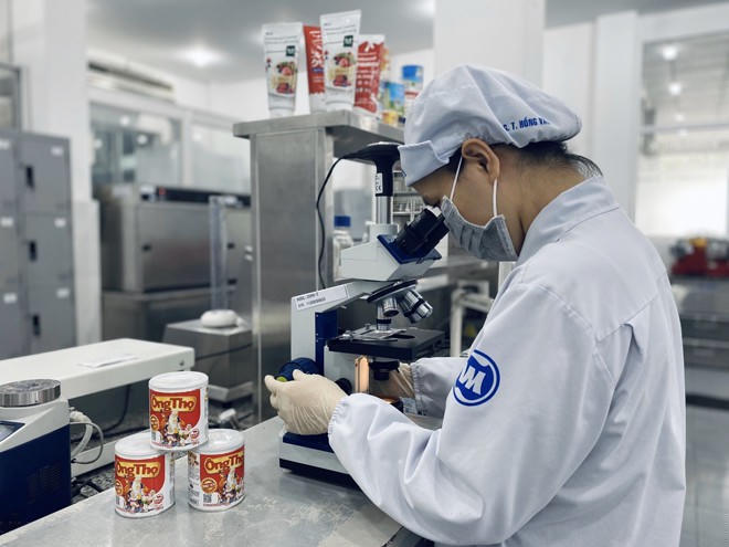 Lô sữa Vinamilk xuất cảng sang Trung Quốc, tin vui cho ngành sữa giữa đại dịch - ảnh 8
