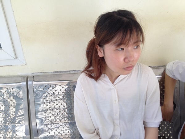 Nguyễn Phương Thảo - cô bé sinh viên năm 3 trường Học viện Báo chí và Tuyên truyền với nỗi lo toan về mọi thứ và chịu nỗi mất mát quá lớn trong tâm hồn. (Ảnh: Nguyễn Thơm).