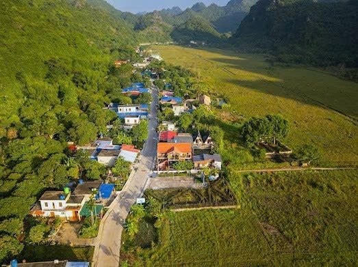 Xã Việt Hải có 87 hộ dân với 292 nhân khẩu.