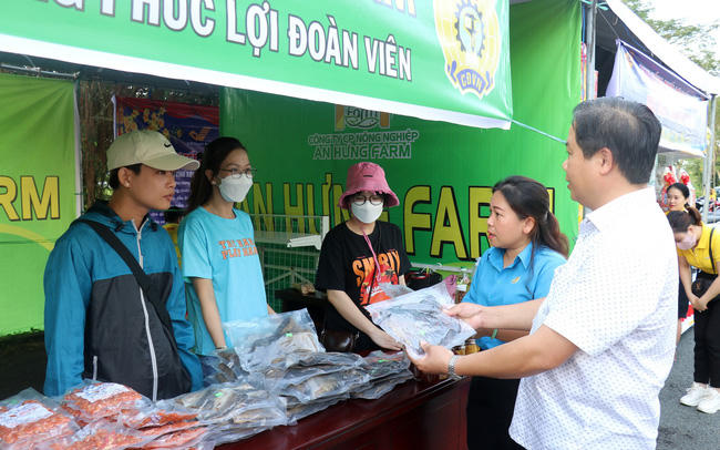 vnapotalkiengiangchotetcongdoandanhchocongnhannguoilaodongtrongkhucongnghiep6543929-1673995597679232037879-crop-16739956075011764994416