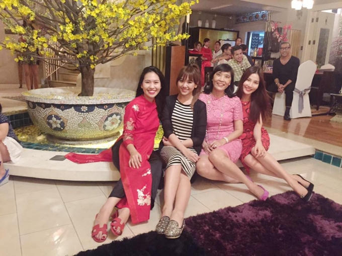 Hari Won tươi tắn sau khi chia tay Đinh Tiến Đạt.