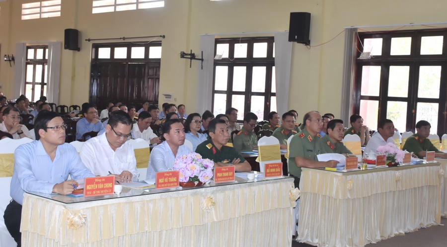 Lãnh đạo Bộ Công an; UBND tỉnh; Công an tỉnh… dự Hội nghị triển khai nhiệm vụ xây dựng huyện Hồng Dân (tỉnh Bạc Liêu) thành “Huyện không có tệ nạn ma túy” năm 2024.