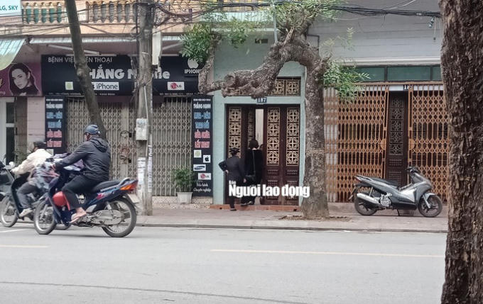 Cổng nhà ở phố Hùng Vương