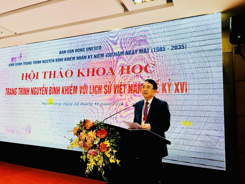 Phó Chủ tịch UBND TP Lê Khắc Nam phát biểu khai mạc Hội thảo.