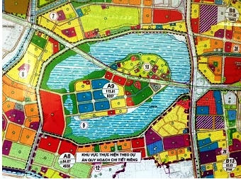 Dự án ban đầu được thiết kế rất rõ ràng cho từng khu vực tại bán đảo Linh Đàm. Nhưng đến nay, các tòa nhà "chọ trời" mọc lên đã "băm nát" quy hoạch không cong giống trong bản vẽ.