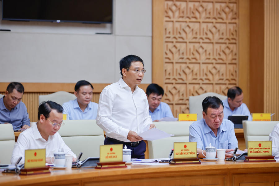 Thủ tướng: Triển khai hiệu quả 'bộ tứ chiến lược'; thực hiện bằng được các mục tiêu lớn- Ảnh 5.