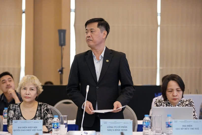 Ông Bông Hoa Việt, đại diện Công ty cổ phần Nhựa Bình Minh.