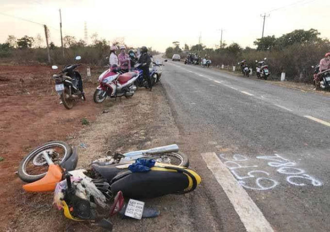 Hiện trường vụ tai nạn nghiêm trọng.