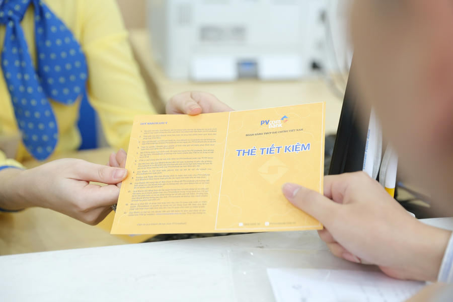 Chỉ cần gửi tiết kiệm từ 50 triệu đồng, khách hàng sẽ nhận ngay quà tặng tiền mặt từ PVcomBank