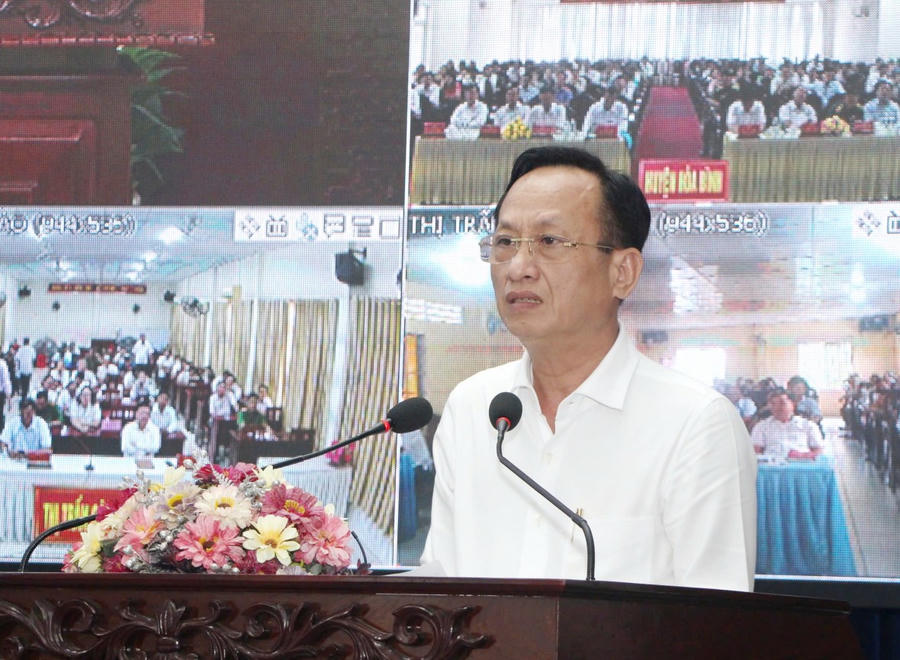 Ông Phạm Văn Thiều - Phó Bí thư Tỉnh ủy, Chủ tịch UBND tỉnh Bạc Liêu, phát biểu tại Hội nghị.
