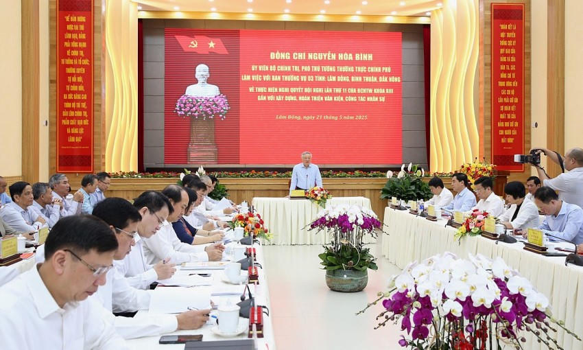 Quang cảnh hội nghị