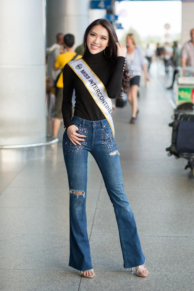 Tường Linh ch&iacute;nh thức l&ecirc;n đường tham gia Miss Intercontinental 2017