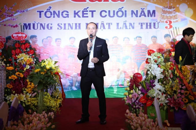 Nhà báo Phạm Quốc Cường - TTKTS Phapluatplus.vn - Chủ tịch FC Phóng viên phát biểu tại đêm Gala mừng sinh nhật lần thứ 3 đêm 16/1/2016.