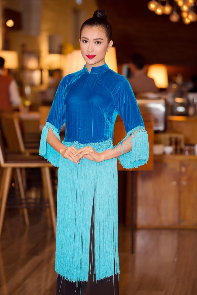 Á hậu Lệ Hằng.