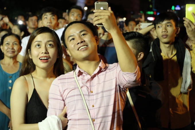 Ngắm màn bắn pháo hoa tuyệt đẹp mừng Quốc Khánh 2/9