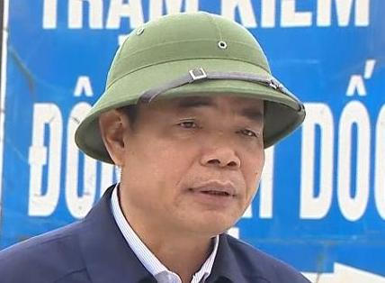 Bộ trưởng Bộ NN&PTNT Nguyễn Xuân Cường đánh giá cao sự chủ động phòng chống, khoanh vùng dập dịch tại Thanh Hóa.