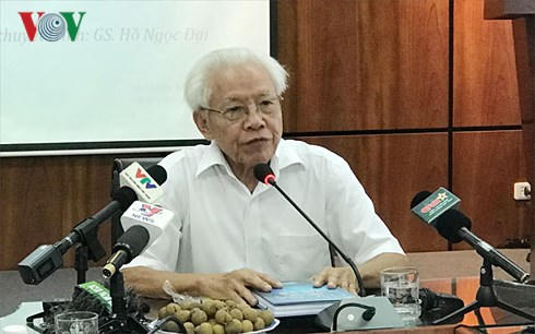 GS.TSKH Hồ Ngọc Đại.