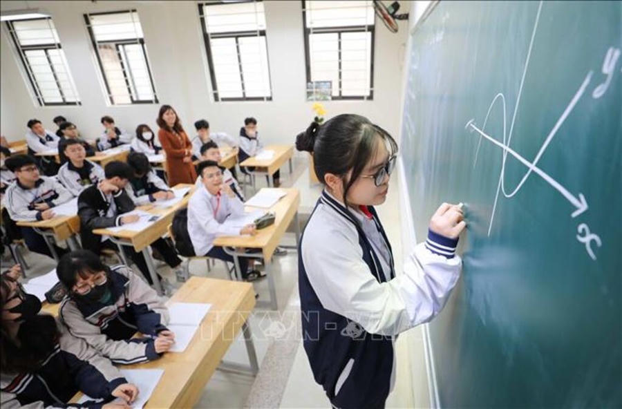 Hơn 148.000 bài “thi thử tốt nghiệp” của học sinh Hà Nội dưới điểm TB