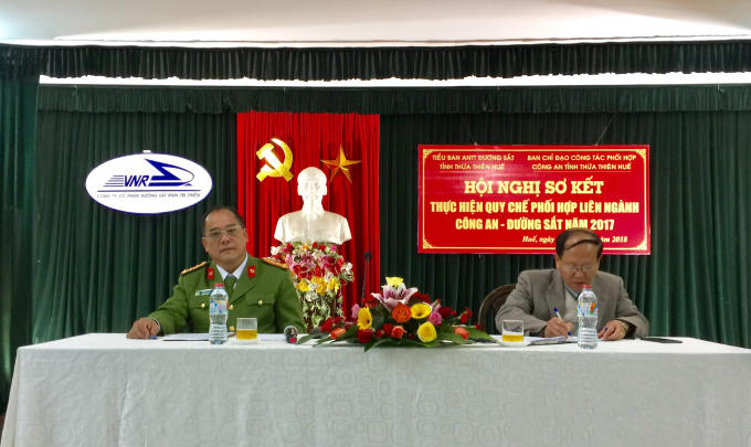 Đại tá Lê Văn Vũ – Phó Giám đốc Công an tỉnh Thừa Thiên Huế tại Hội nghị.