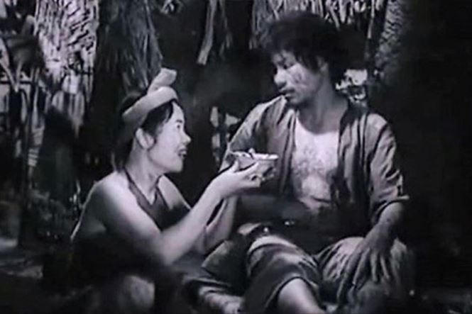 NSƯT Bùi Cường nổi tiếng với Chí Phèo trong “Làng Vũ Ðại ngày ấy”.