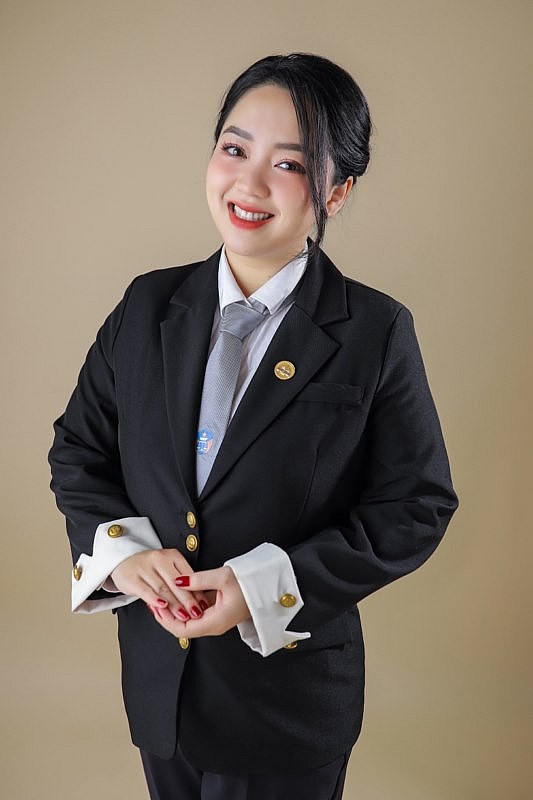 Luật sư Dương Ánh Nga, một trong những thần tượng truyền cảm hứng cho cô theo đuổi nghề luật sư đó là luật sư Trương Thị Hòa – Đoàn Luật sư TP.HCM.