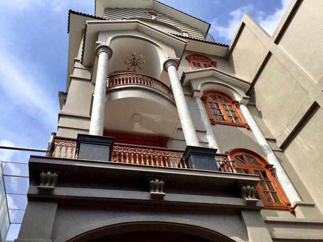 Biệt thự to&agrave;n gỗ gi&aacute; tr&ecirc;n trời&hellip; 55 tỷ: C&oacute; tiền cũng chưa chắc ở được