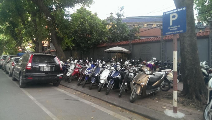 Điểm trông giữ xe đã để đúng quy định.