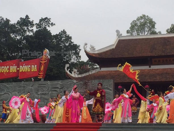 Đất nước bình yên trở lại